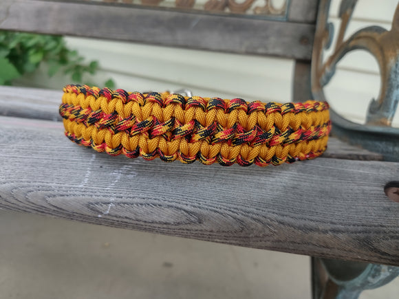 Oktober Paracord Dog Collar