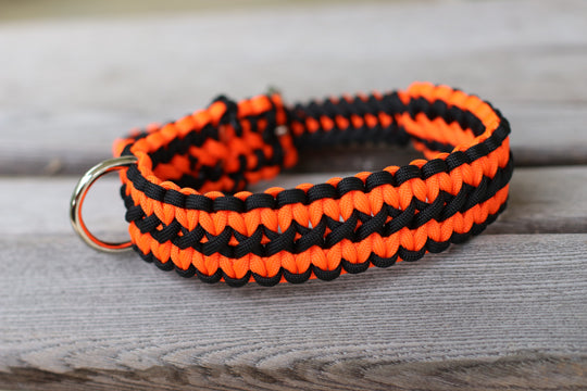 Orangetastic Paracord Dog Collar